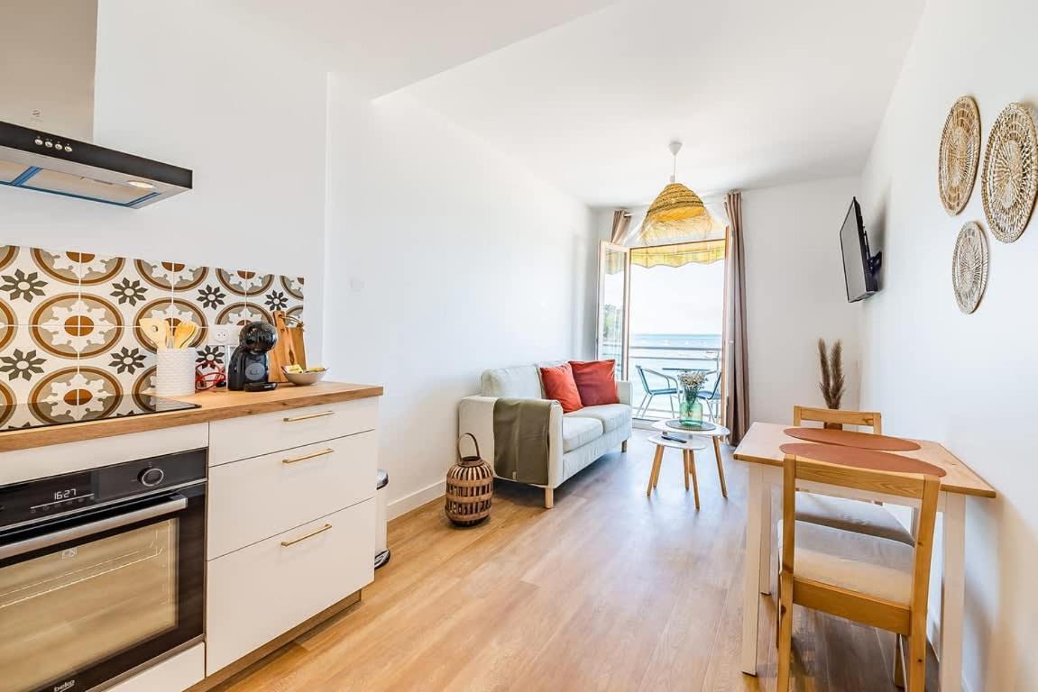 Les Pieds Dans L'Eau - Appartment 1 - Vue Mer Cancale Buitenkant foto